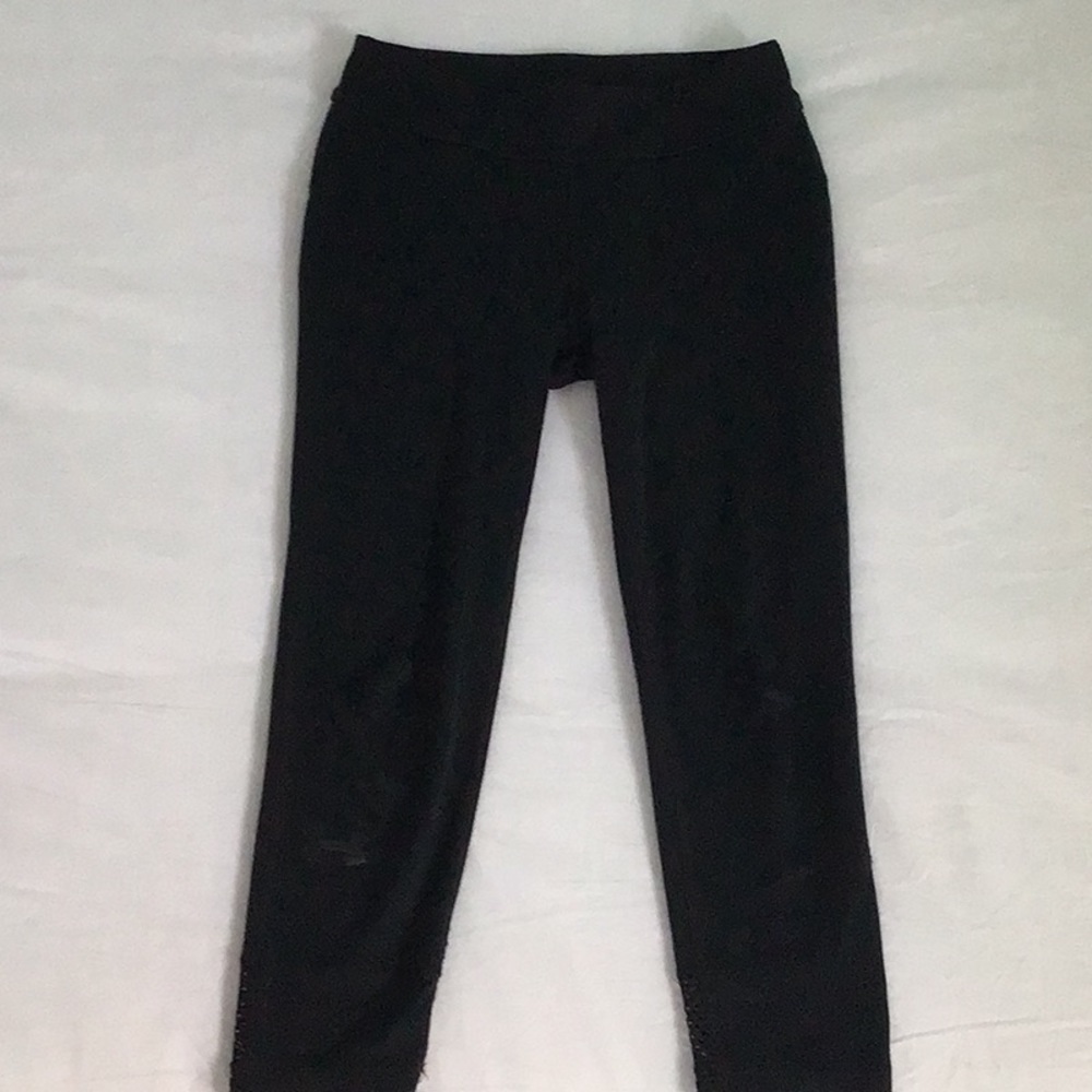 Girls black cropped Under Armour leggings